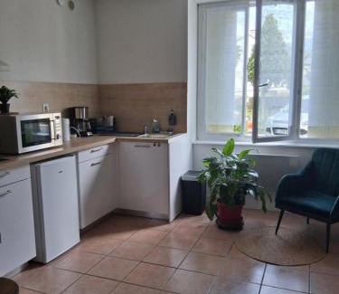 Argeles Gazost Apartamento | Appartement campanule