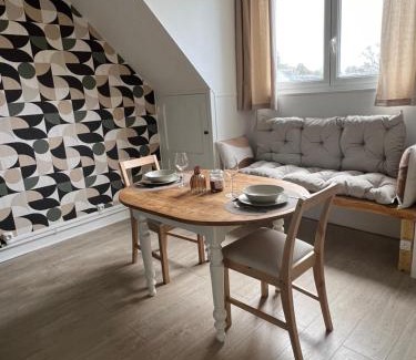 Conde-sur-Noireau Apartamento | Appartement charmant et confortable en centre-ville
