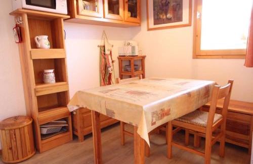 Vallandry Apartamento | Appartement chaleureux 3 pièces, 6 pers, proche pistes et commerces à Vallandry - FR-1-411-5
