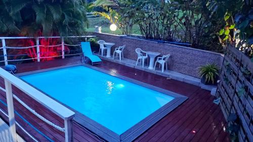 Lepinay Apartamento | Appartement charmant à Rivière-Pilote avec piscine partagéeB