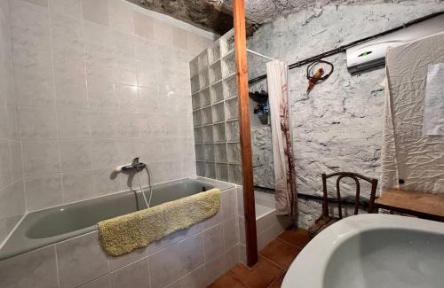 Ardailles Apartamento | Appartement charmant à Valleraugue avec terrasse, 40 m²
