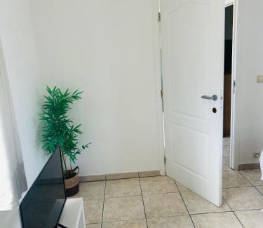 Ghlin Apartamento | Appartement chic bien situé