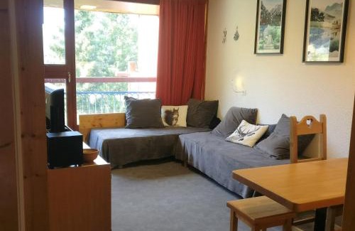 Arc-1800 Apartamento | Appartement cosy au centre avec balcon et Wifi gratuit - FR-1-346-435