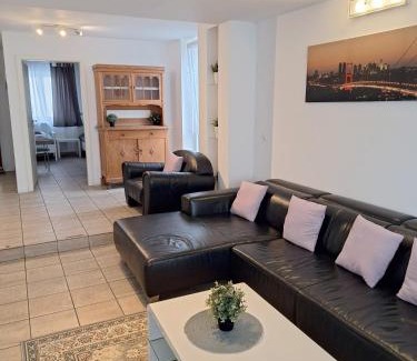 Buerstadt Apartamento | Appartement Confidence, Monteurwohnung