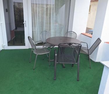 Buerstadt Apartamento | Appartement Confidence, Monteurwohnung