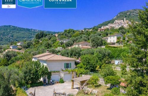 Le Bar-sur-Loup Apartamento | Appartement confortable au Bar-sur-Loup 60 m² avec jardin