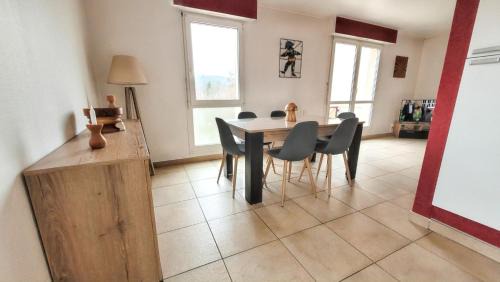 Bitche Apartamento | Appartement confortable à Bitche, 64 m², parfait pour familles