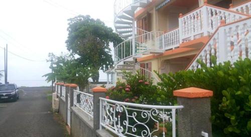 Deshaies Apartamento | Appartement confortable avec vue sur mer à Deshaies, 48 m²