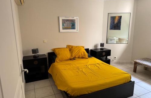 Noumea Apartamento | Appartement confortable avec jardin
