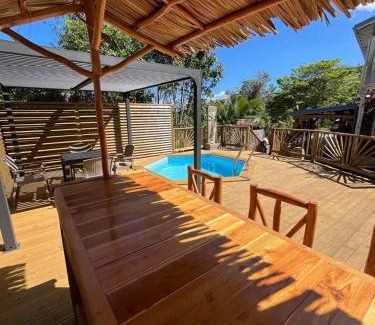 Rifflet Apartamento | Appartement confortable avec piscine à Deshaies 60 m²