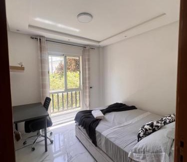 Hjar Ennhal Apartamento | appartement coquette face à la forêt proche chu aéroport bas prix