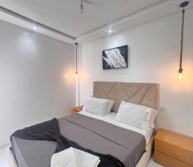 Hjar Ennhal Apartamento | appartement coquette face à la forêt proche chu aéroport bas prix