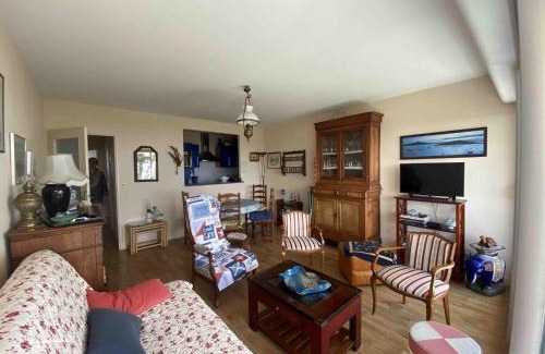 Sarzeau Apartamento | Appartement cosy à 100m de la plage avec parking privé, linge et ménage inclus - FR-1-639-8