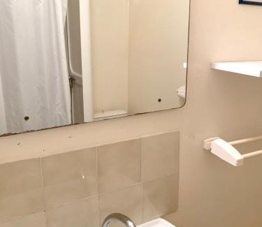 Neris-les-Bains Apartamento | Appartement cosy à Néris-les-Bains, 20 m², balcon avec vue