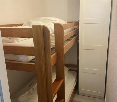 Manigod Apartamento | Appartement cosy à Manigod avec piscine partagée – 50 m²