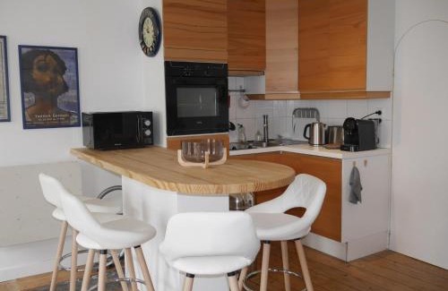 Le Palais Apartamento | Appartement cosy 2 chambres, cœur de Le Palais, proche commerces et plage - FR-1-418-268