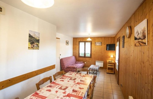 Chatel Apartamento | Appartement cosy 3 pièces, 6 pers, Centre village, balcon sud, à 100m des remontées mécaniques - FR-1-676-24