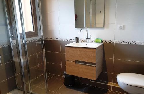 Les Gets Apartamento | Appartement Cosy 3 pièces avec Balcon, Garage et Wi-Fi - FR-1-598-40