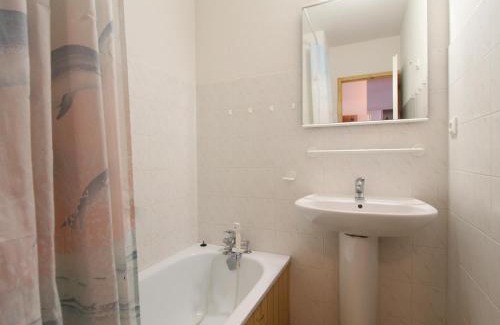 Termignon Apartamento | Appartement cosy 4 pers - Pied des pistes, balcon et wifi gratuit - FR-1-508-193