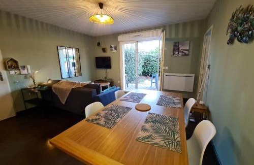 Ares Apartamento | Appartement cosy a Ares 40 m² Jardin cloture