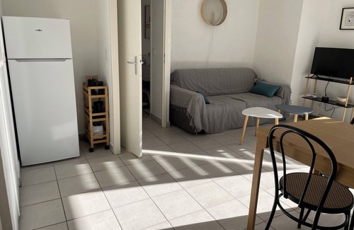 Vayres Apartamento | Appartement Cosy au Calme, Animaux de Compagnie Acceptés
