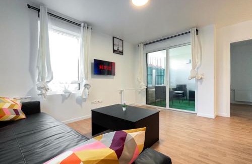 Saint-Denis Apartamento | Appartement Cosy avec Loggia et Parking privé