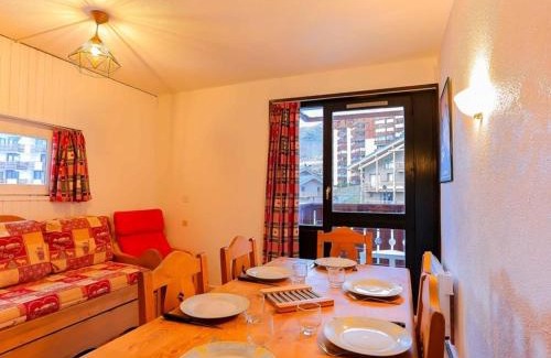 Val-Thorens Apartamento | Appartement cosy avec mezzanine à Val Thorens - 5 pers, ski aux pieds, équipements complets - FR-1-637-18