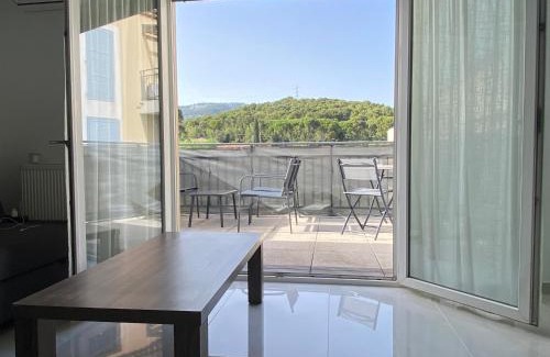 Ollioules Apartamento | Appartement Cosy avec Piscine