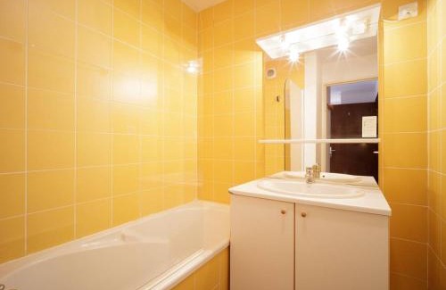 Peyragudes Apartamento | Appartement cosy pour 6 personnes avec balcon, parking et accès aux pistes - FR-1-695-9