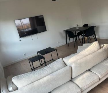 Les 3 Ponts Apartamento | Appartement cosy proche centre ville de Nîmes