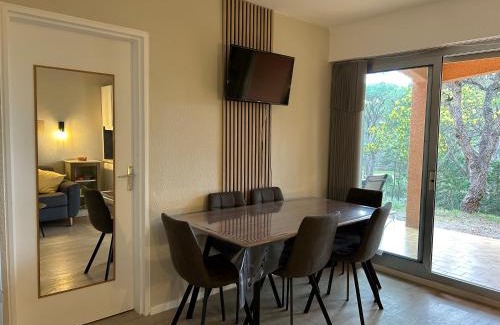 Valescure Apartamento | Appartement cote pinede 1 chambre