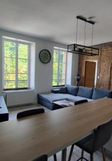 Charleville-Mezieres Apartamento | Appartement d'Hippolyte - Vue musée Rimbaud