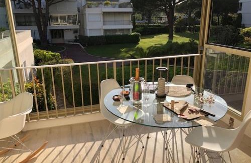 Mandelieu-la-Napoule Beach Apartamento | Appartement dans résidence d'exception