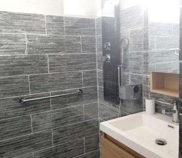 Bas du Fort Apartamento | Appartement d'une chambre a Le Gosier a 900 m de la plage avec jardin clos et wifi