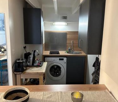 Quartier Vieux Marche-Cathedrale Apartamento | Appartement dans ancien Hôtel historique