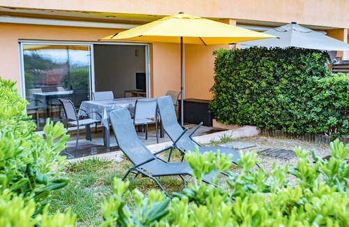 Le Trayas Apartamento | Appartement Dans Résidence Pieds Dans L'eau
