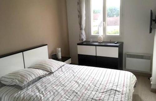 Bagnolet Apartamento | Appartement de 2 chambres avec terrasse et wifi a Bagnolet