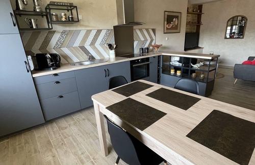 Salavre Apartamento | Appartement de 68 m2 Dans Petit Village Tranquille, Idéal Pour Ballade et Vélo