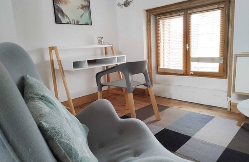 Montbrison Apartamento | Appartement de charme, à 2 pas du plus beau marché de France.