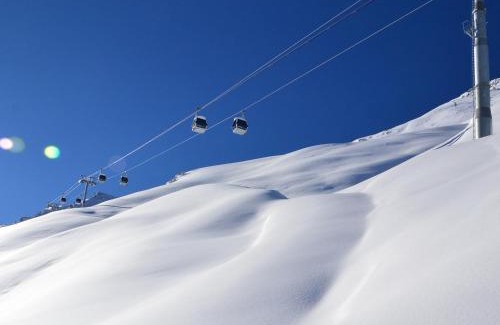 Meribel-Mottaret Apartamento | Appartement de charme 3 pièces, idéal famille, Méribel, accès pistes, wifi, 6 pers - FR-1-182-184