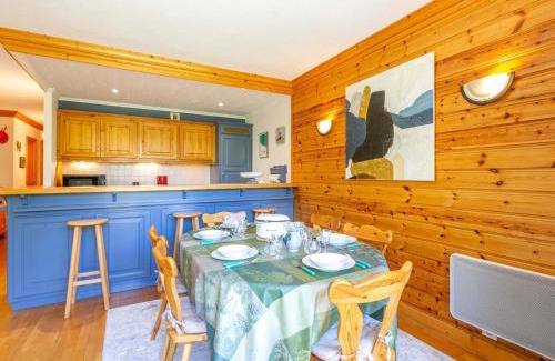 Val-d'Isere Apartamento | Appartement de standing 75m² avec Wifi, cheminée, balcon et garage - Val d’Isère (Le Praz) - FR-1-694-359