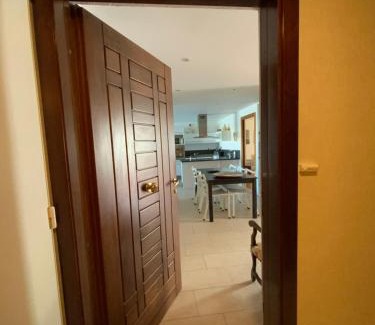Audierne Apartamento | Appartement de Standing Face au port avec ascenseur