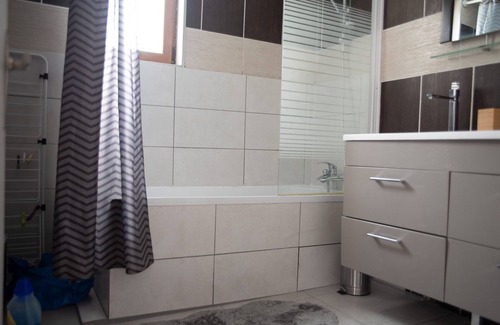Villeboeuf - Fauriel - Vivaraize Apartamento | Appartement Design Proche Centre Ville