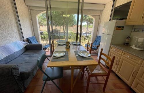 Argeles Plage Apartamento | Appartement deux pièces cabine- Argelès sur mer AR155-024