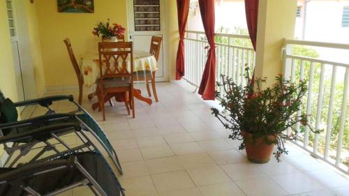 Le Vauclin Apartamento | Appartement douillet avec vue sur les montagnes au Vauclin