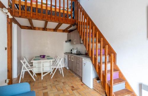Biscarrosse Plage Apartamento | Appartement duplex à deux pas de l'océan pour 4 personnes, cour privée, ménage inclus - FR-1-319-600
