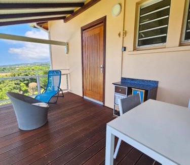 Gourbeyre Apartamento | Appartement Emeraude vue sur mer et montagne
