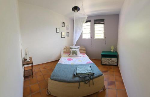 Gourbeyre Apartamento | Appartement Emeraude vue sur mer et montagne
