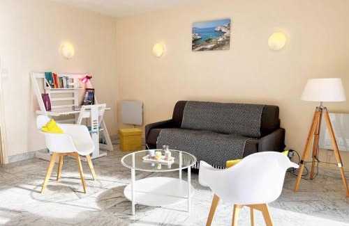 Cavaliere Beach Apartamento | Appartement en bord de mer 2 pièces - 5 couchages - Le Lavandou - FR-1-251-430