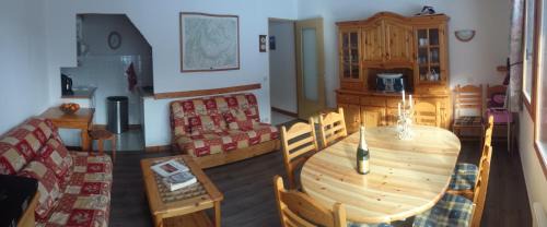 La Perriere Apartamento | Appartement en résidence skis aux pieds avec sauna